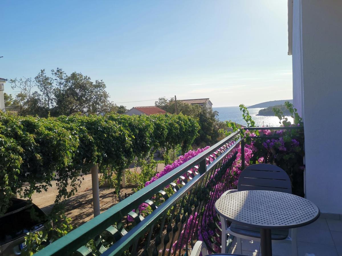 Villa Berg Maslinica Ngoại thất bức ảnh